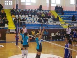 Gençlikspor, Tarsus'a boyun eğdi